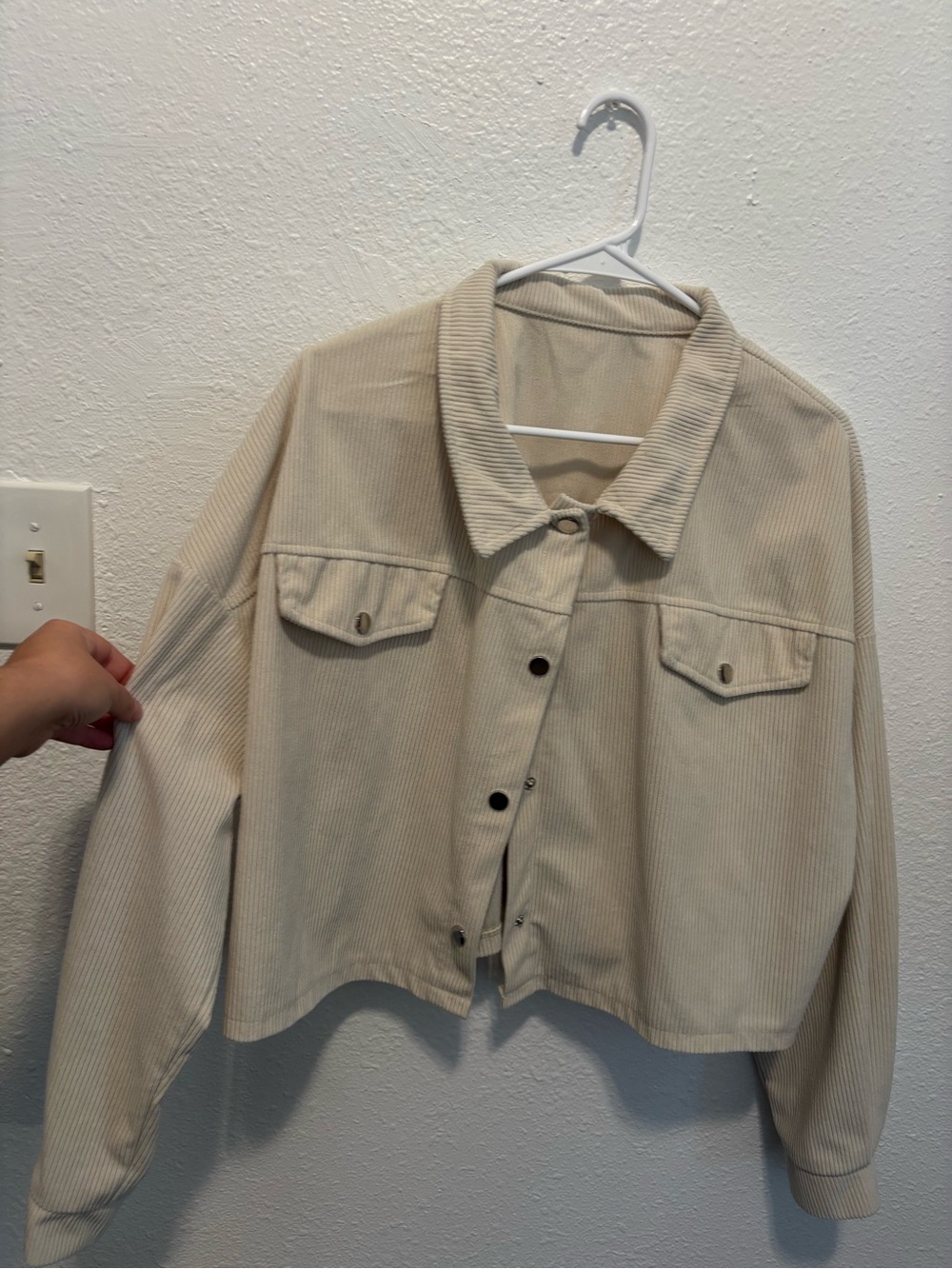 Cropped Corduroy Button-Front Jacket - Cream